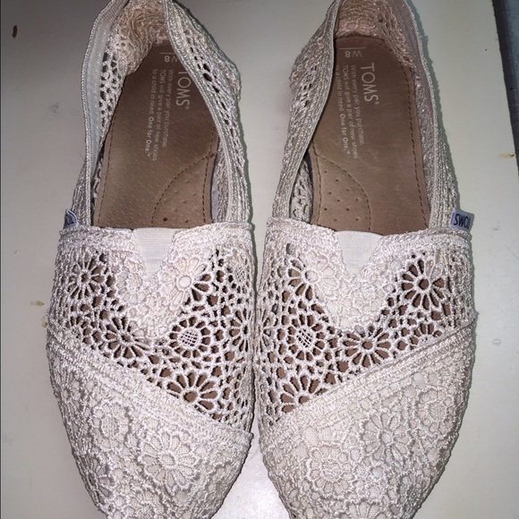 Toms