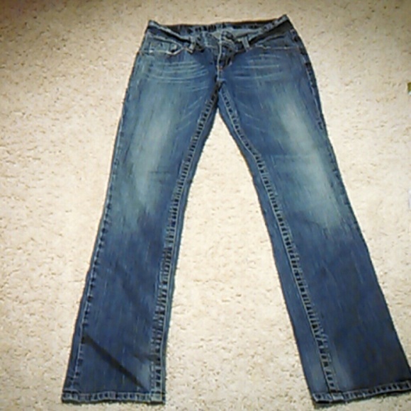 American Eagle jeans. Free top with purchase