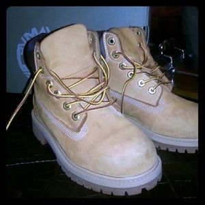 Kids timberland boots sz 12.5