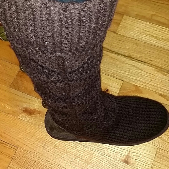 Boots - Picture 4 of 4