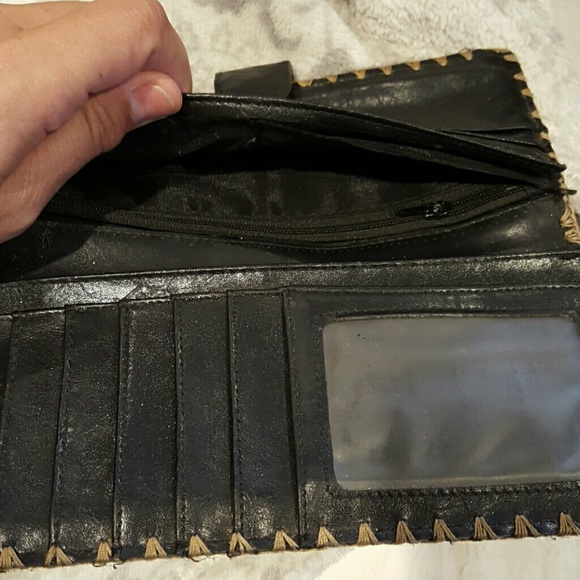 Wallet - Picture 3 of 4