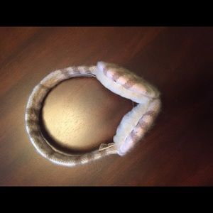 Burberry cashmere earmuffs **SALE**