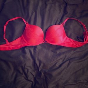 VS Bombshell bra