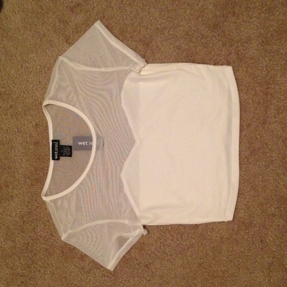 Crop top - Picture 2 of 2