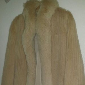 Beautiful Blonde Genuine Fur Coat Embrys of Lexing