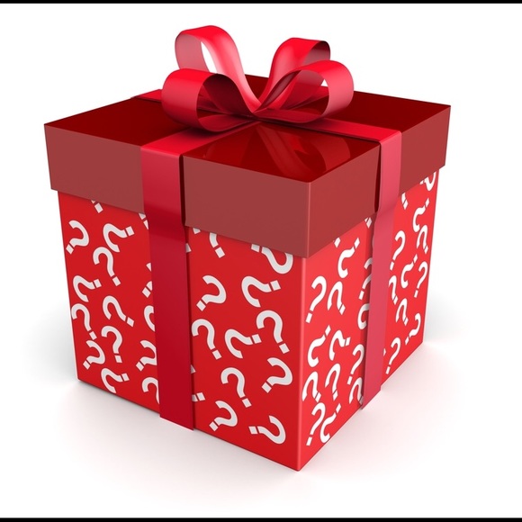 Mystery Box ππ - Picture 2 of 4