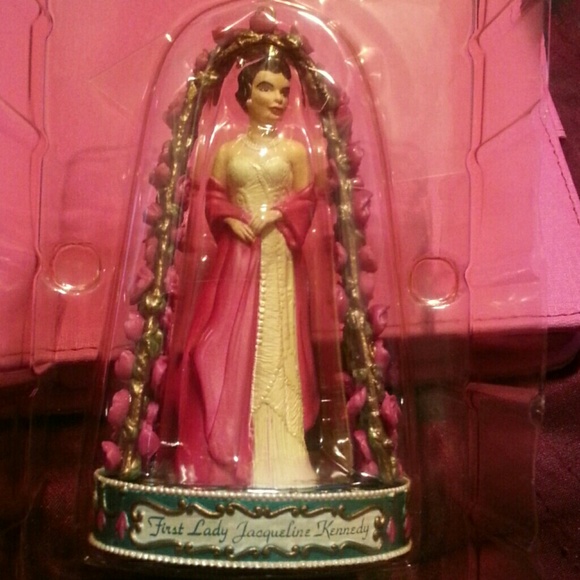2 New Collectible Ornaments bundle