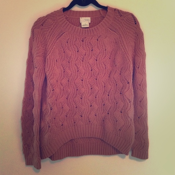 🚫SOLD 🚫Urban Outfitters Sweater