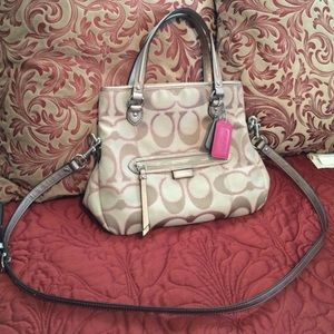 Coach Daisy Outline Signature Metallic MIA
