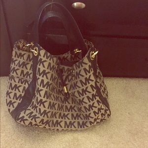 Michael kors handbag
