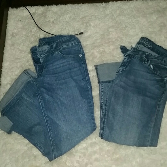 2 pairs of Bailey capri jeans from delias