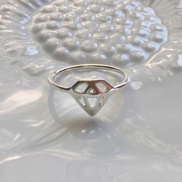Silver diamond shape ring