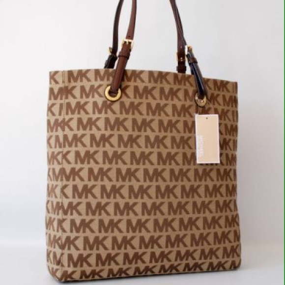 Michael Kors Handbags - Michael Kors Bag