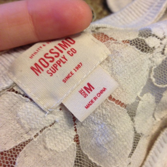 White/ grey mossimo shirt - Picture 4 of 4