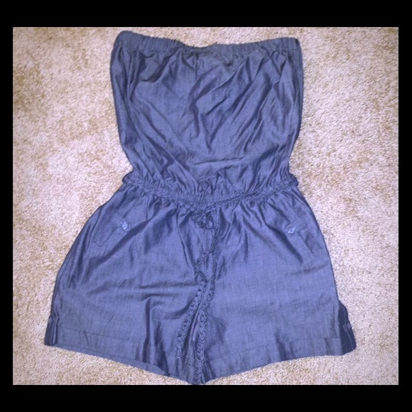 The Limited Dresses & Skirts - 🆕The Limited Denim Romper