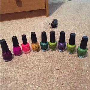 9 nail polish colors.