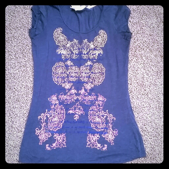 Cute tee