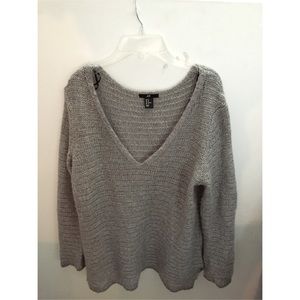 Oversized grey knit sweater
