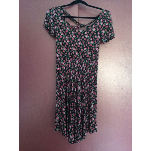 Kira floral dress