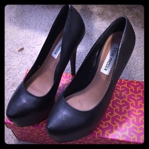 Steve Madden déjà vu heels