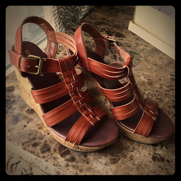 Mossimo wedges