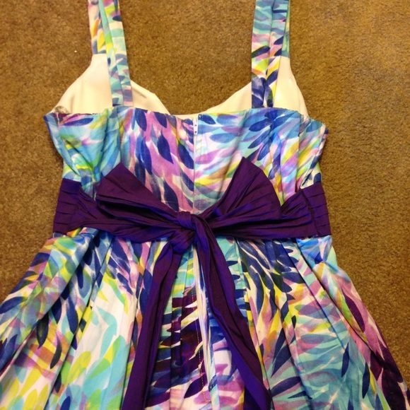 Colorful printed spring dress - Picture 3 of 4