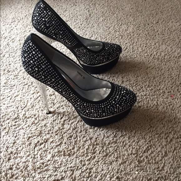 Sold!!! - Picture 2 of 2