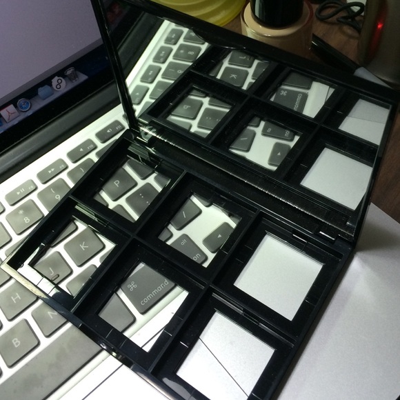 BOBBI BROWN 6 pan palette