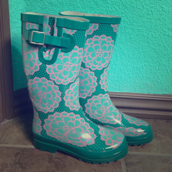 Rain boots