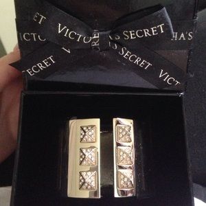 Victoria's Secret gold plated bracelet