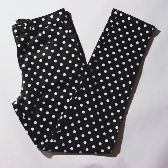NWT Brandy Melville Jeans
