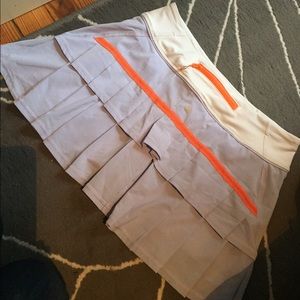 Lulu lemon Tennis/Golf skirt (built in shorts)