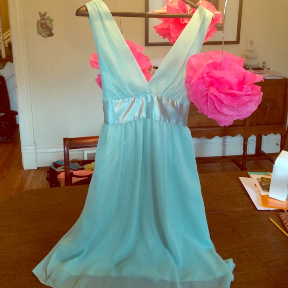 Forever 21 size large sea foam mint dress lined