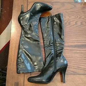 Tall heel boots