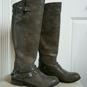 Steve Madden Boots