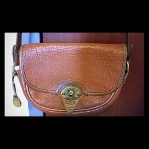 SALE! Vintage Dooney and Bourke crossbody purse