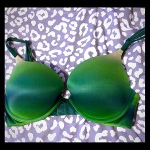 Victoria's Secret ombré bra