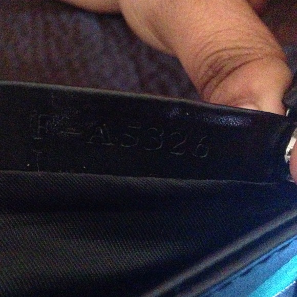 Authentic Fendi Clutch 🔥 - Picture 4 of 4