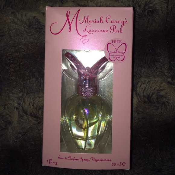 Mariah Carey's Luscious Pink Perfume