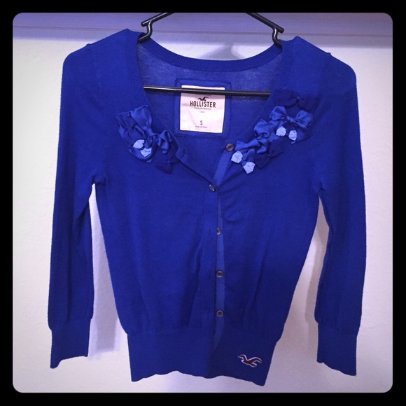 Hollister Cardigan