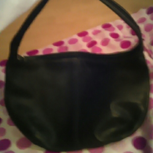 Pics of Coach bag - Picture 2 of 4