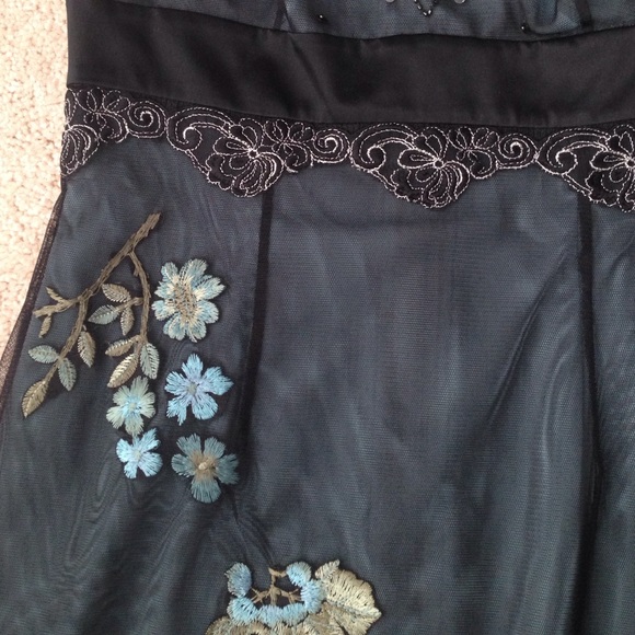 💲sold💲 Stunning Adrianna Papell Dress - Picture 2 of 3