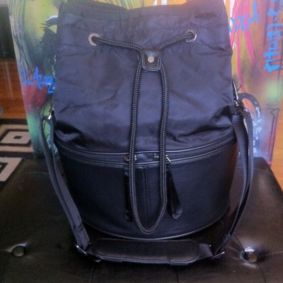 Lululemon Method Bag