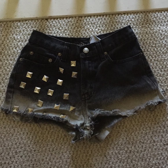 Studded Vintage High waisted shorts
