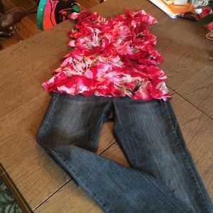 WHBM Blanc black jean studded embroidered size 6R