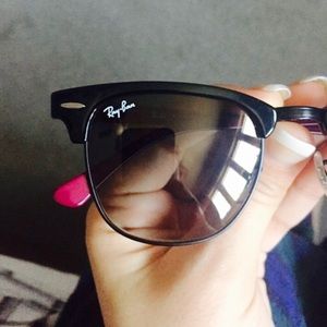 Ray-Ban Clubmaster with Purple Inside