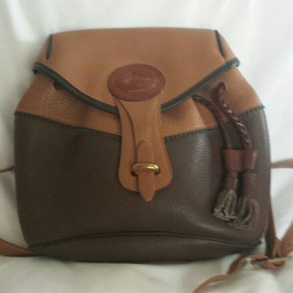 Dooney & Bourke brown & tan purse