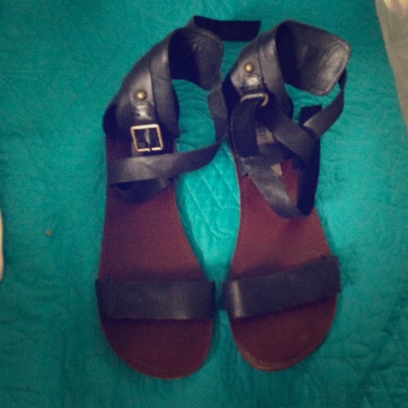 Steve Madden sandal 8.5