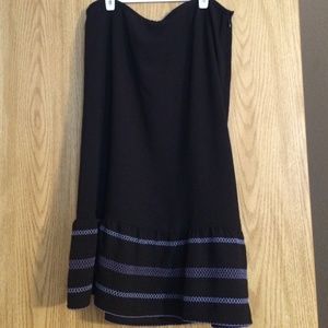 Ann Taylor knee length skirt. Great condition!