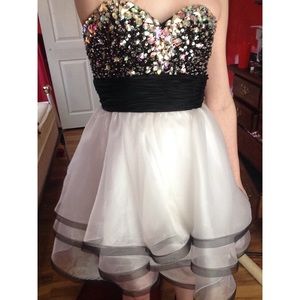 Short strapless prom/homecoming dress